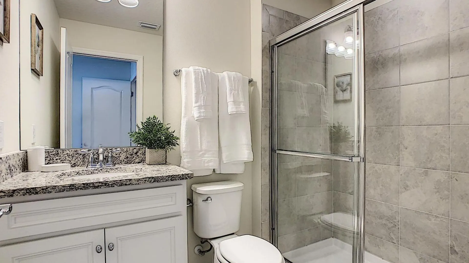 New Lovely Townhouse 5 Beds Private Pool Cub Free *