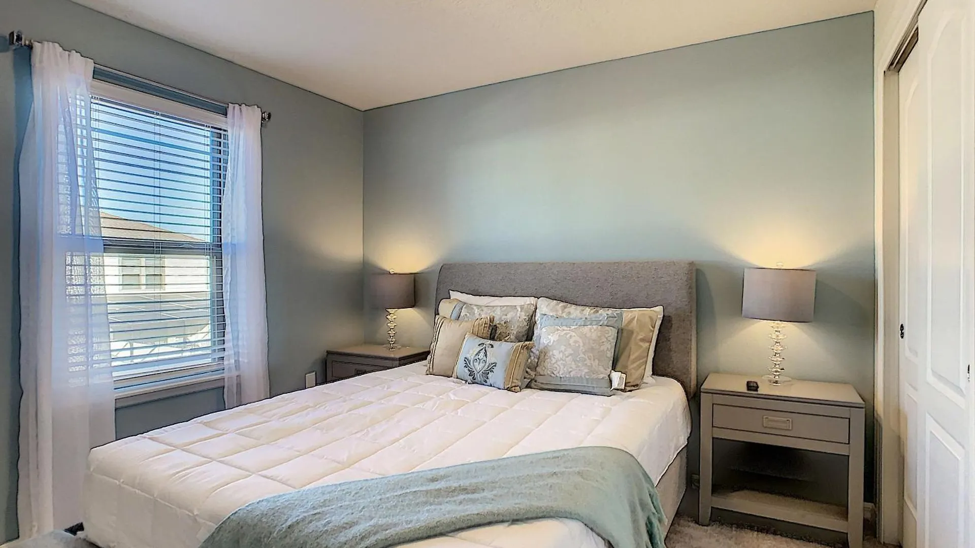 New Lovely Townhouse 5 Beds Private Pool Cub Free