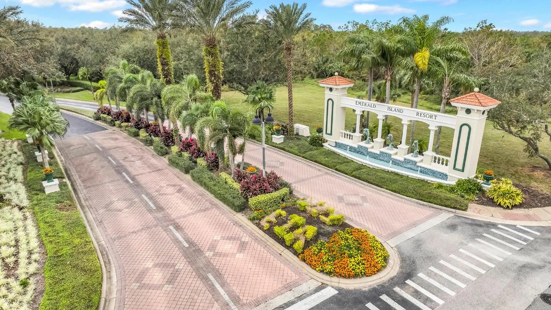 7bds 12 Min From With Private Pool &