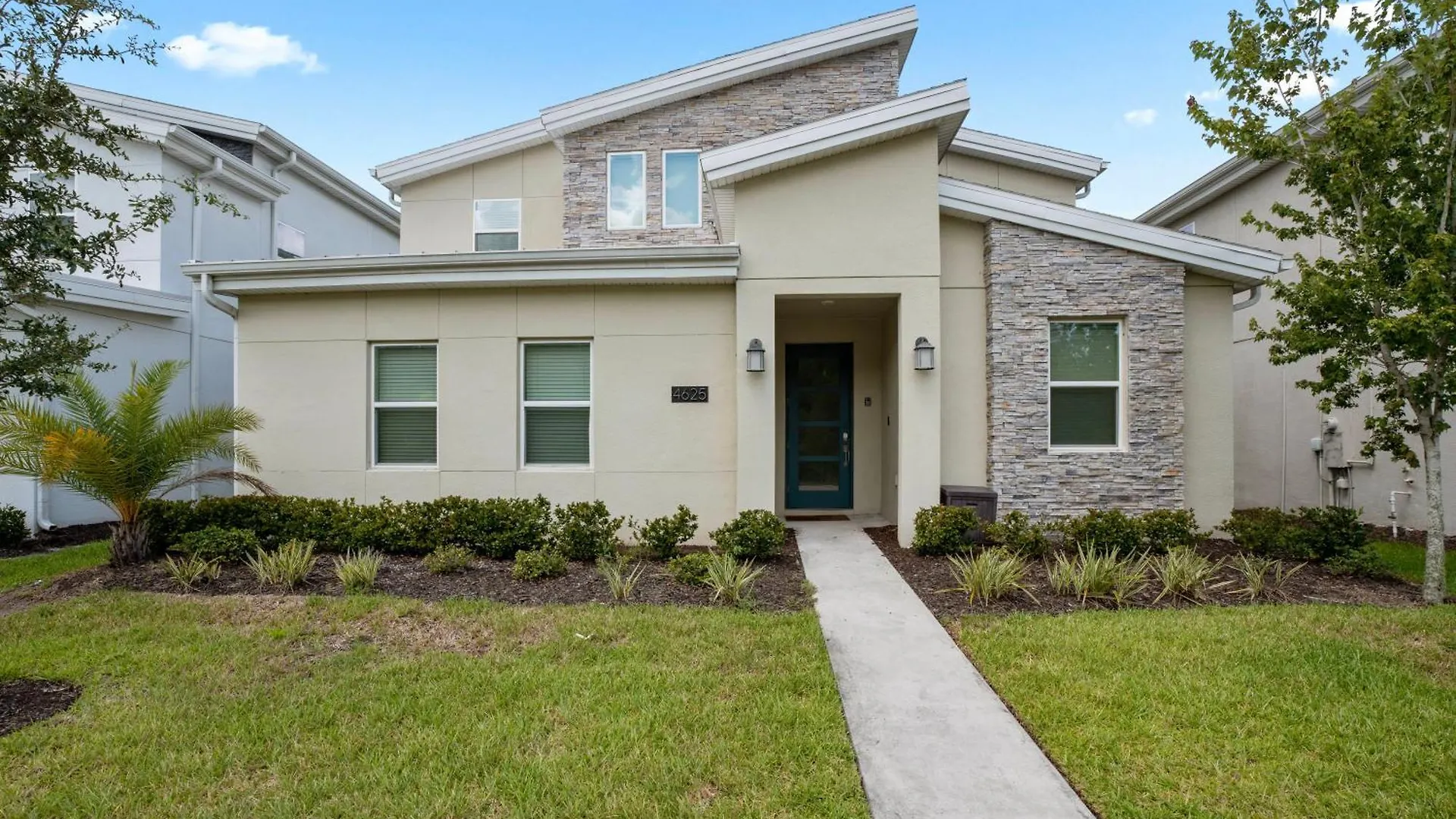 Holiday home New 8 Bedrooms And 5 Bathrooms At Storey Kissimmee