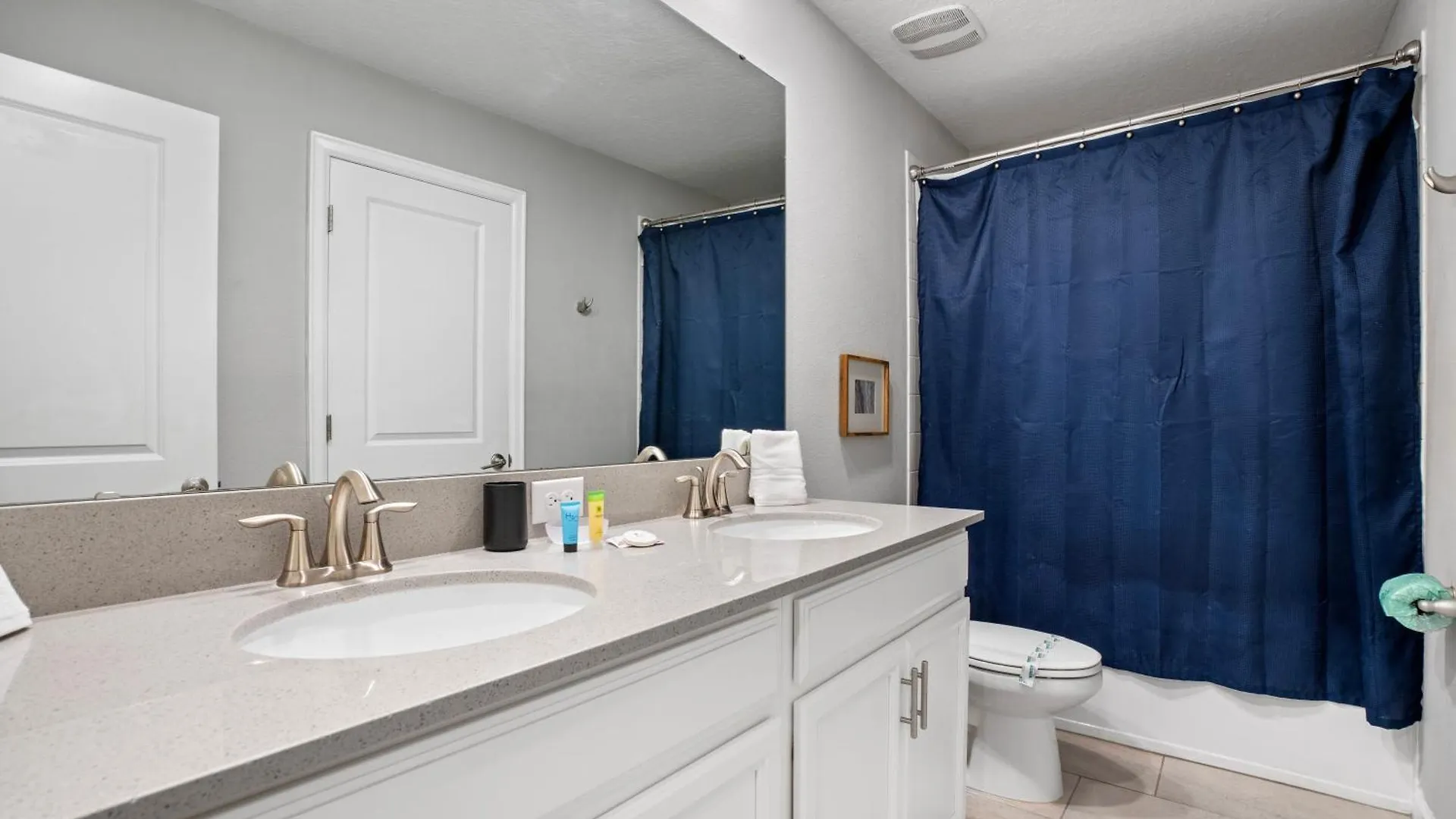 New 8 Bedrooms And 5 Bathrooms At Storey *
