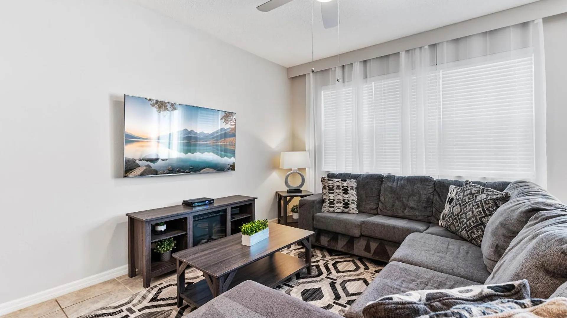 Cozy 4 Bedrooms35 Bath- 8 Miles From Casa vacanze Kissimmee