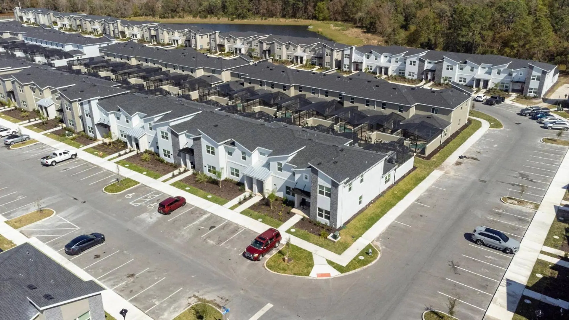 New 4 Bedrooms 3 Bathrooms At Storey Kissimmee
