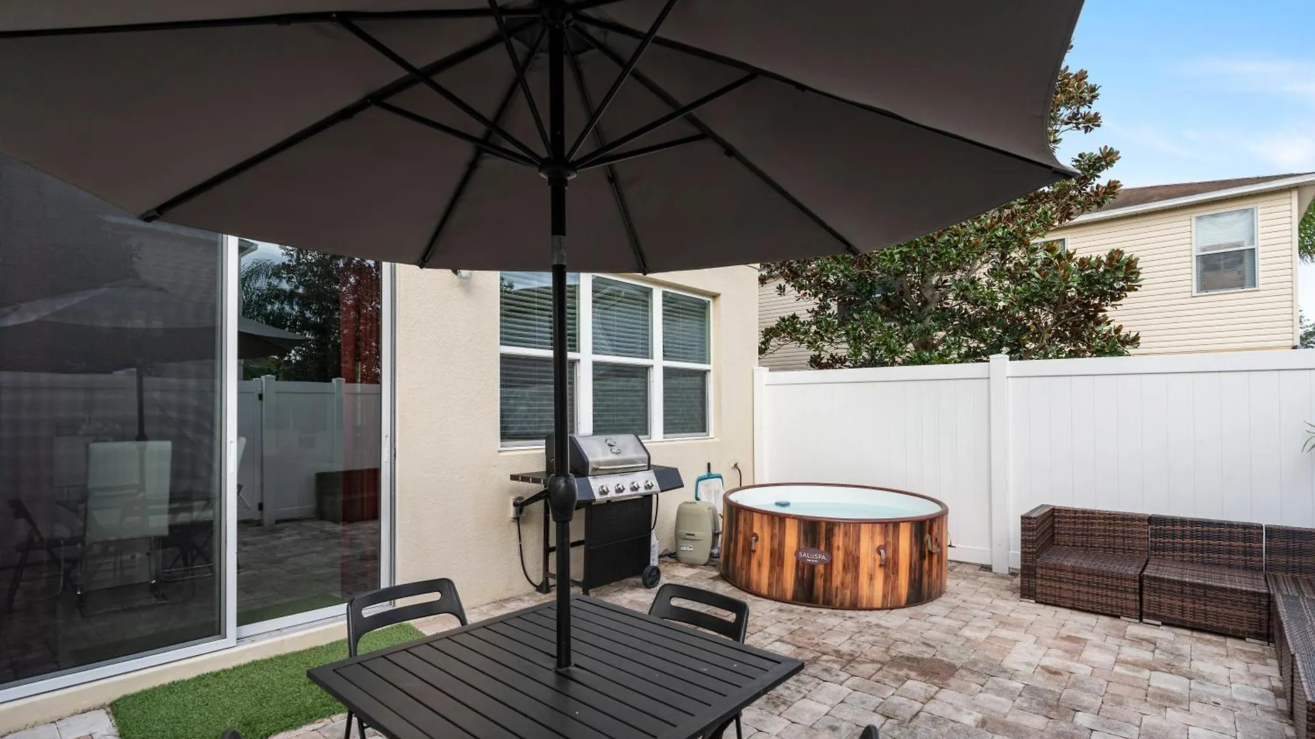 Holiday home Amazing 4bdrmsprivate Hot Tub7 Miles From Kissimmee