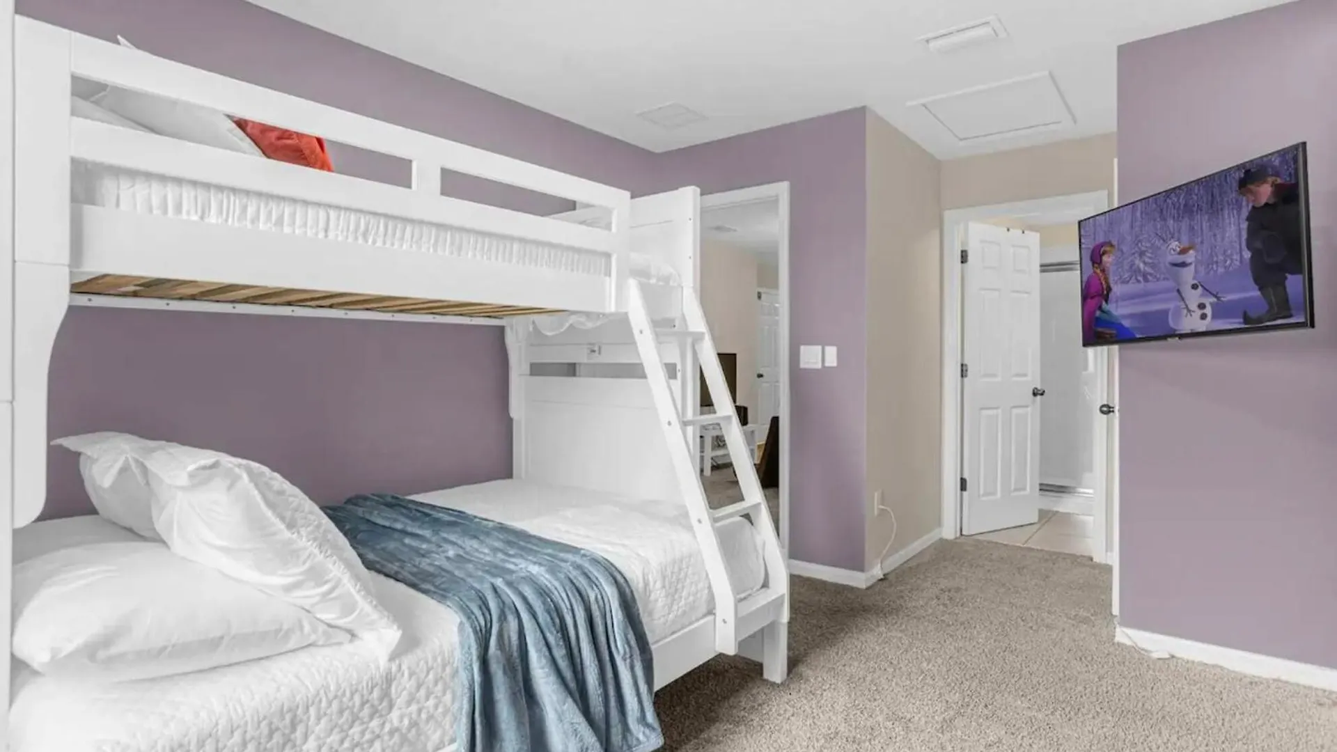 Brand New 4 Bedrooms4bathroom At Solara *