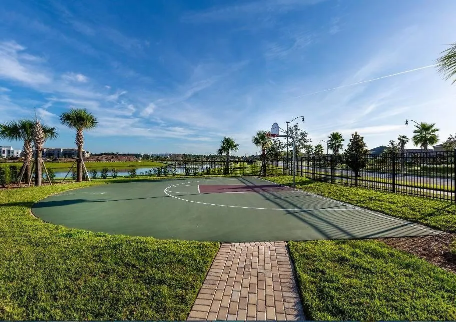 New 8 Bedrooms And 5 Bathrooms At Storey Kissimmee