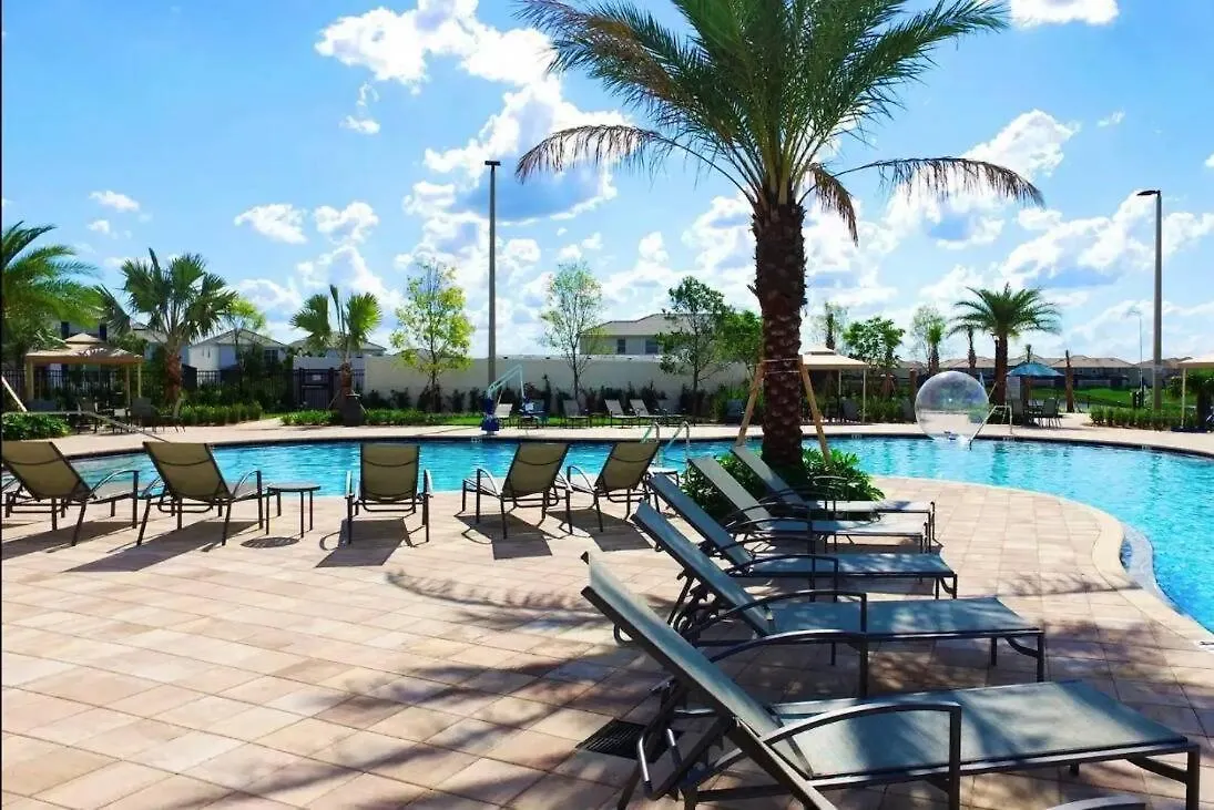 New 4 Bedrooms 3 Bathrooms At Storey