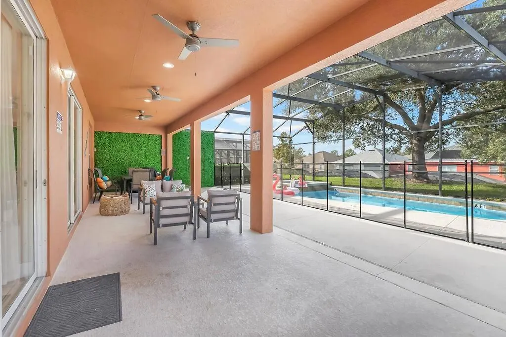 7bds 12 Min From With Private Pool & Holiday home *