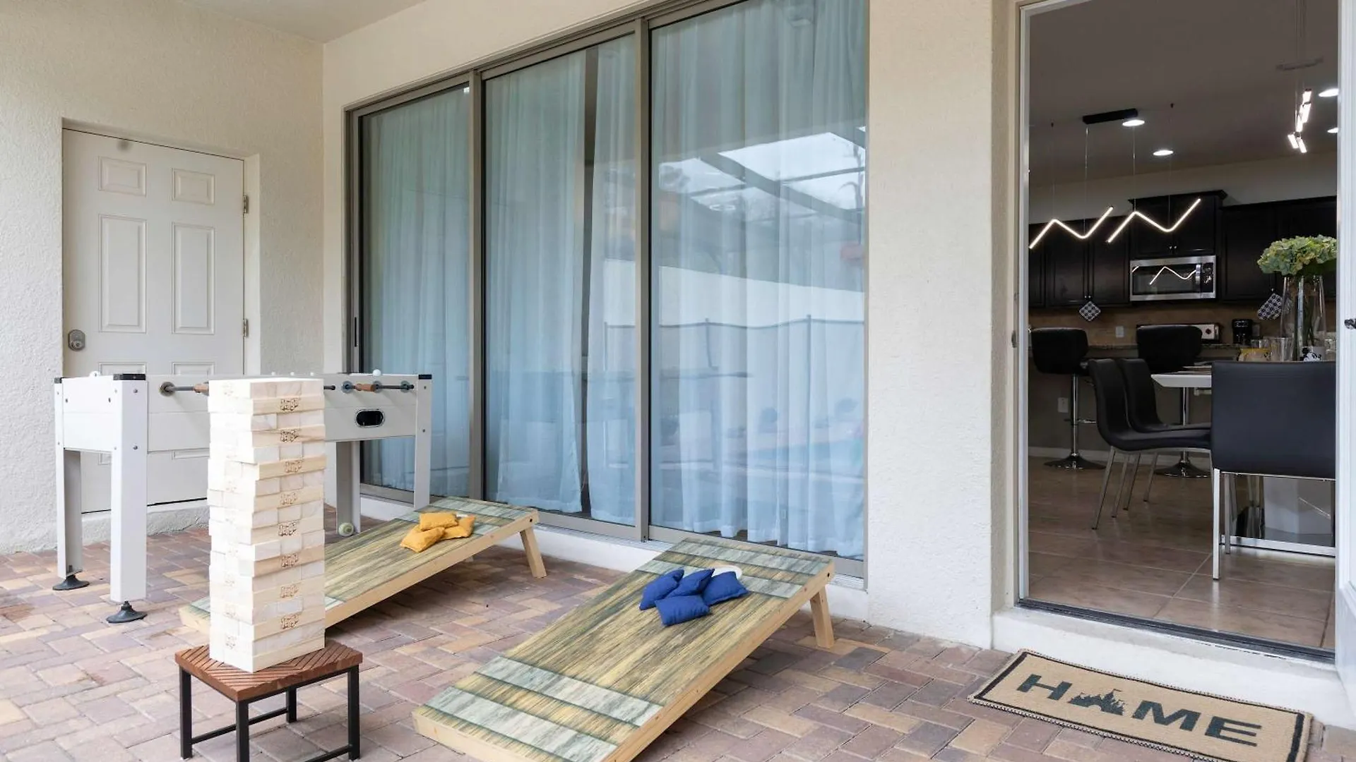 Fabulous Townhouse Near To Holiday home Kissimmee