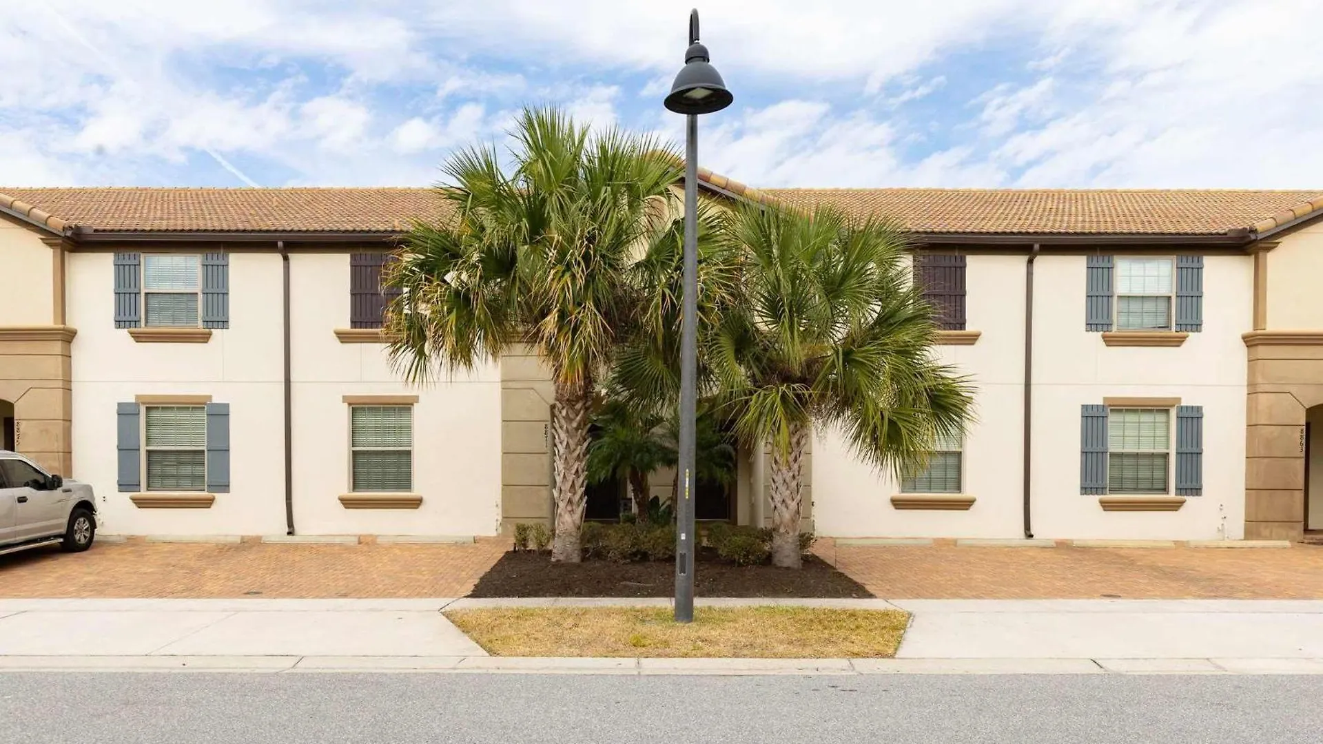 Fabulous Townhouse Near To Kissimmee