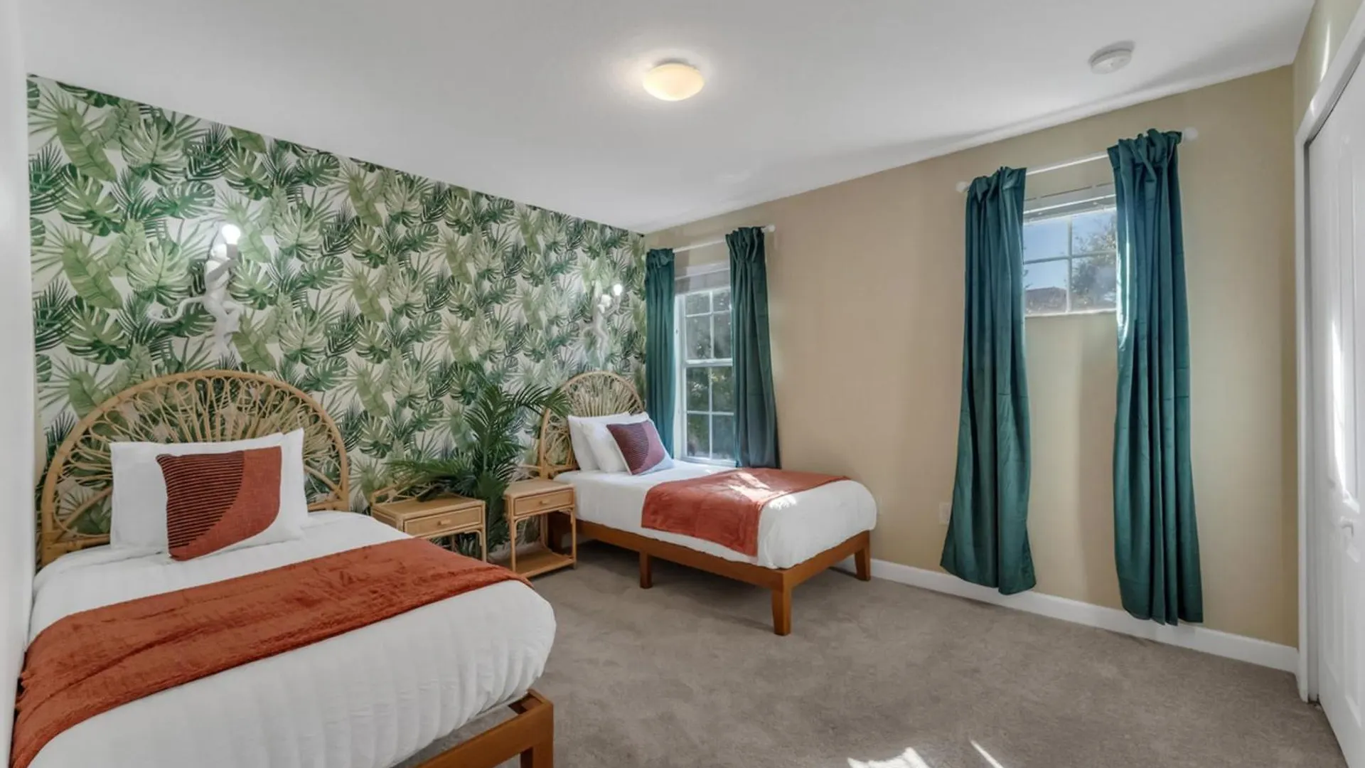 Holiday home 5bd - Movie Room, Pool, Bbq - Near World