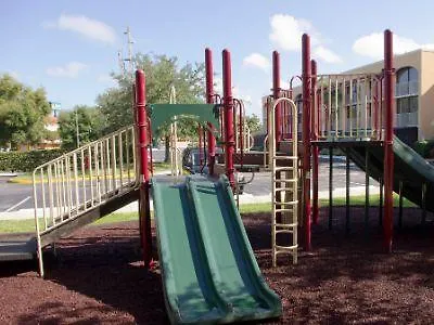 Westgate Towers מלון דירות