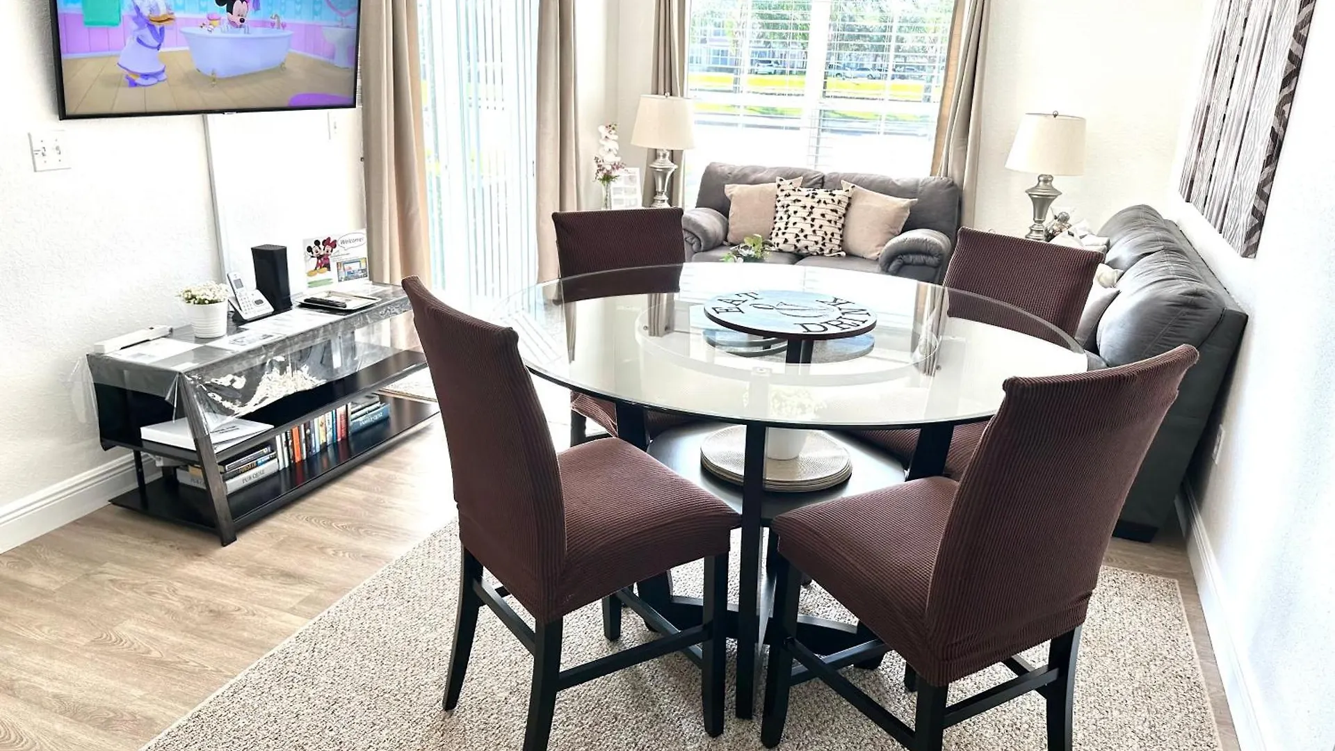 Cozy 4-bedroom Townhome In A Vacation Near Disney-orlando Aparthotel