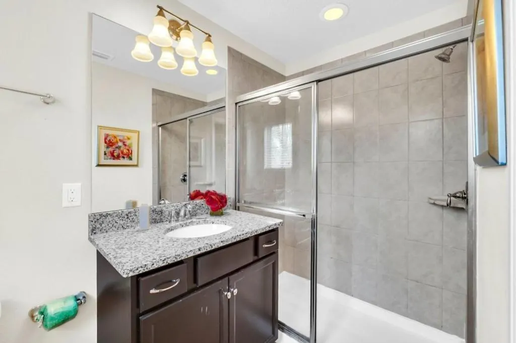 7 Bed Luxury With Great Amenities! * Kissimmee