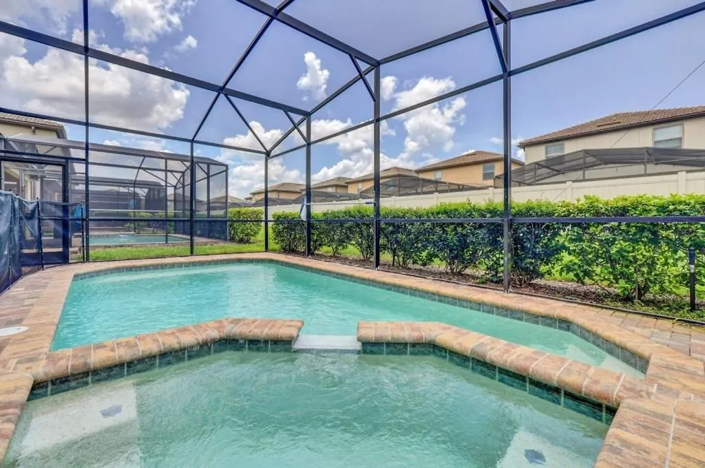 7 Bed Luxury With Great Amenities! Villa *