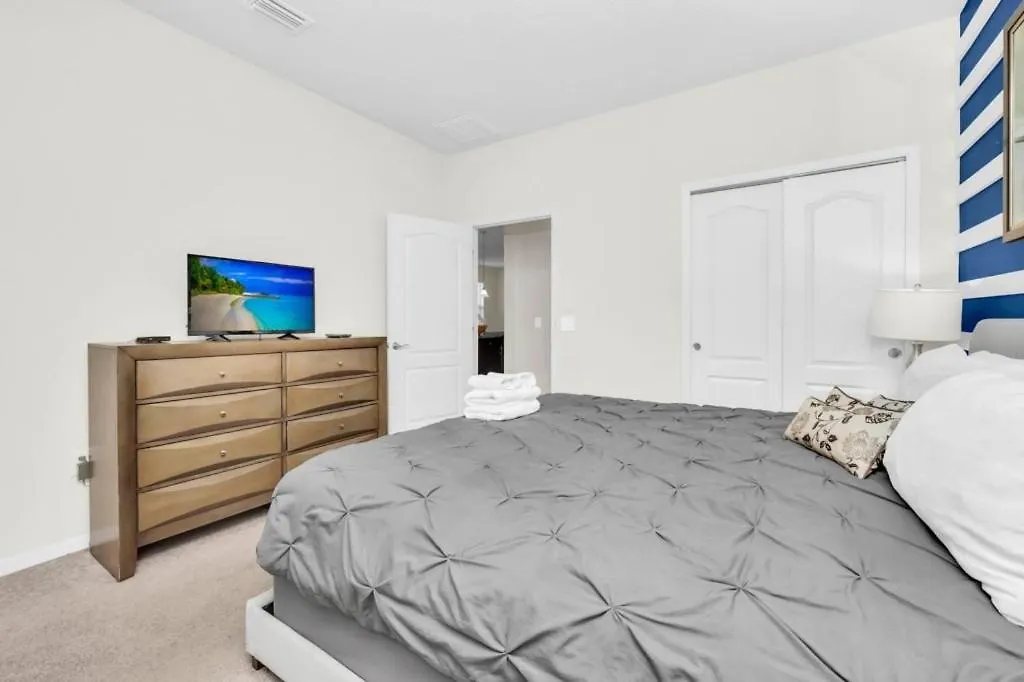 Villa 7 Bed Luxury With Great Amenities! Kissimmee