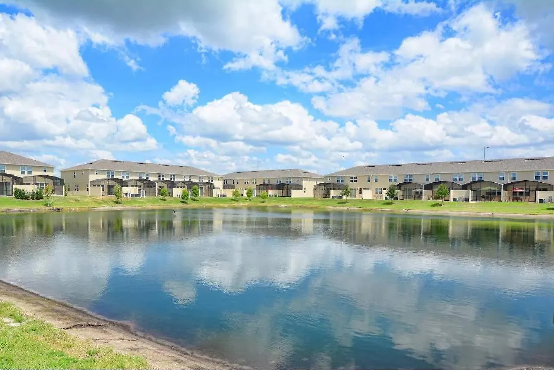 Family Paradise 4br Compass Bay Townhome Sleeps 11 Holiday home *