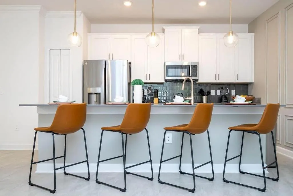 Holiday home 2557 Awesome Family 4bd Townhouse Located At Storey