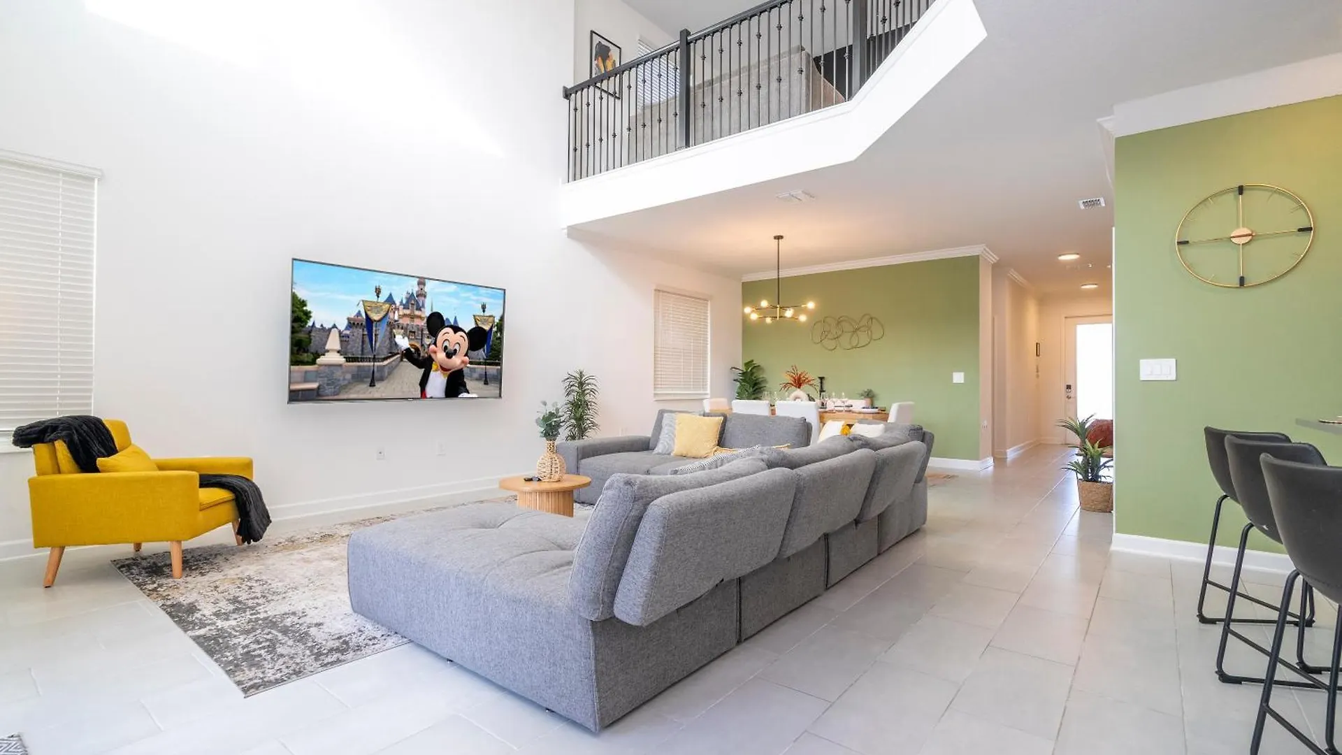 Modern 5bed With Pool & In 560 Villa *