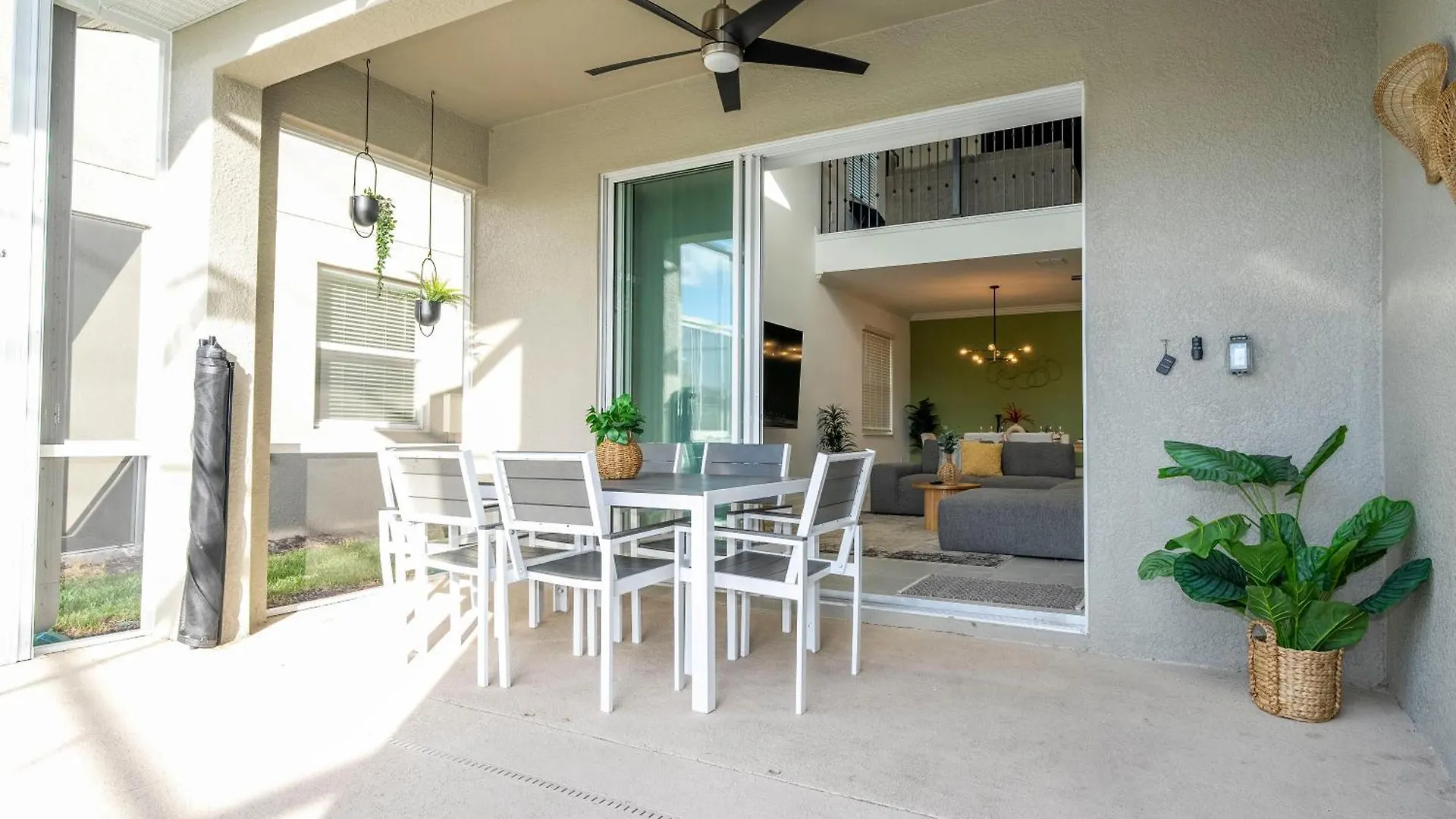 Villa Modern 5bed With Pool & In 560