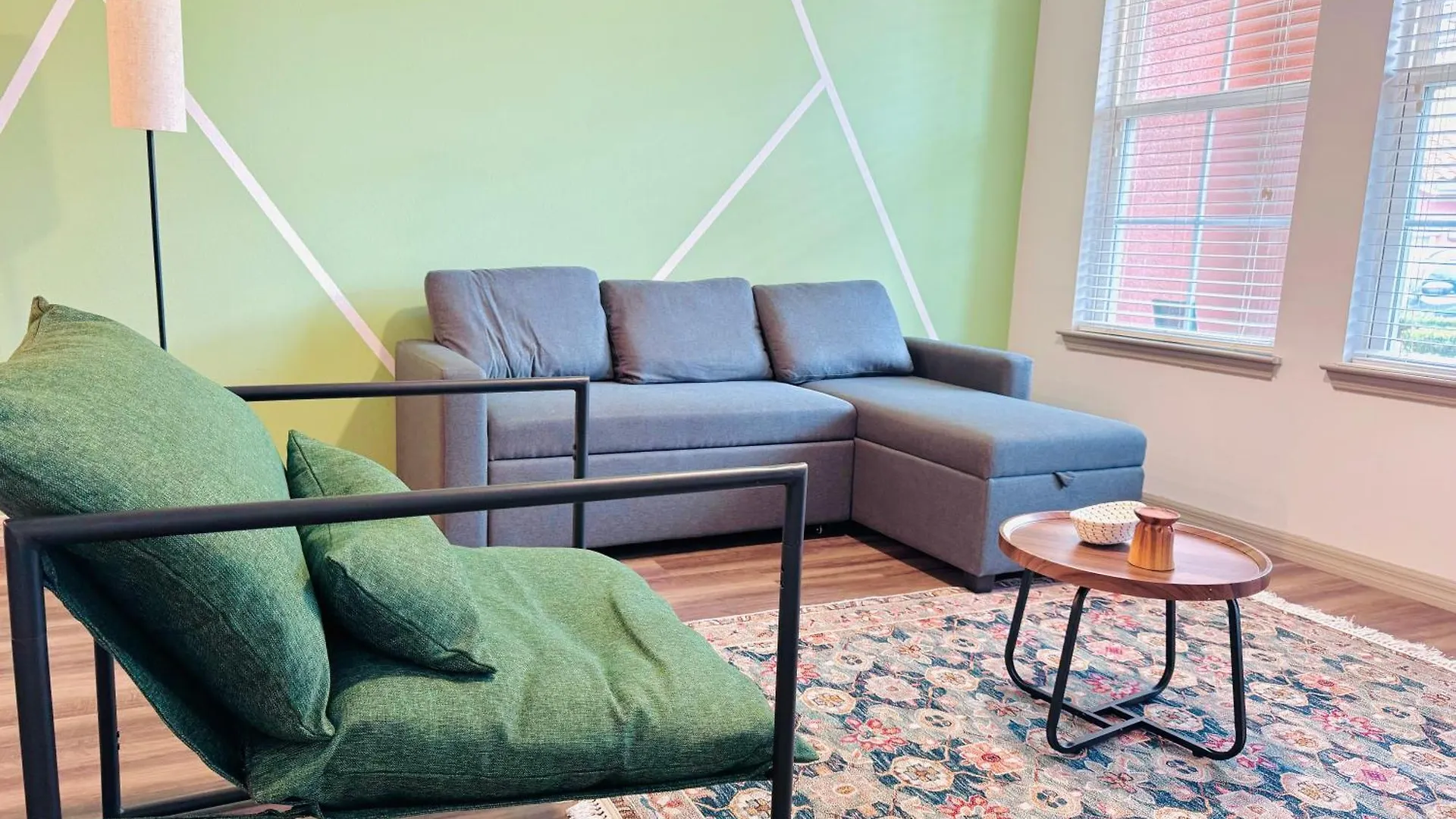 Entire Apartment, Pet-friendly King Bed, 15 Min To & Resort-style Amenities * Kissimmee