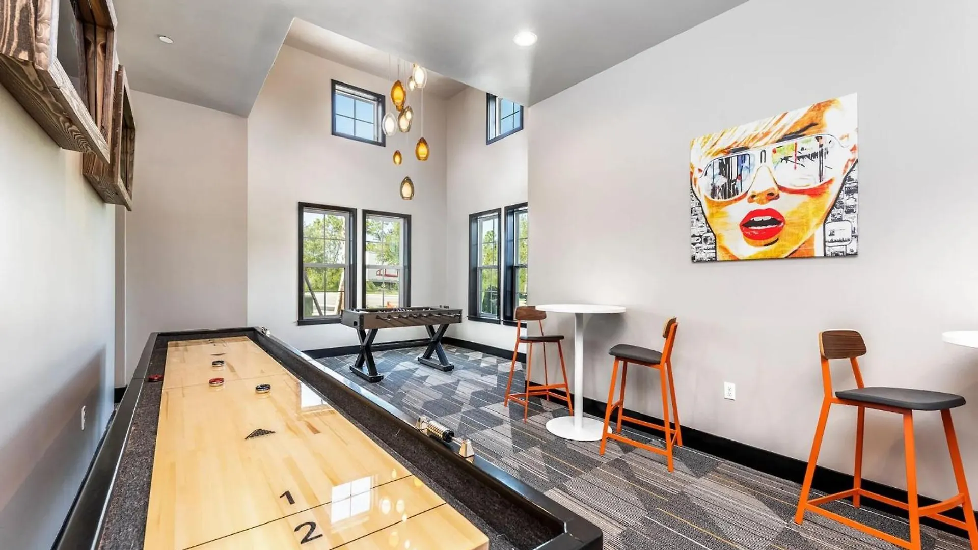 Entire Apartment, Pet-friendly King Bed, 15 Min To & Resort-style Amenities Apartment