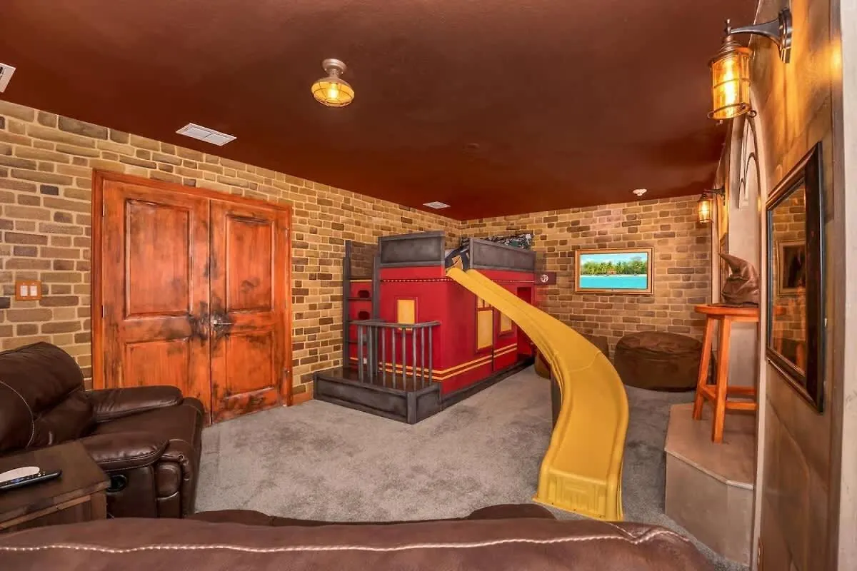 Storey Dream With Private Pool
