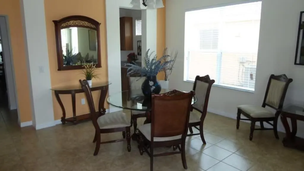 Villa 6 Bedroom Vacation Haven At Bella Vida