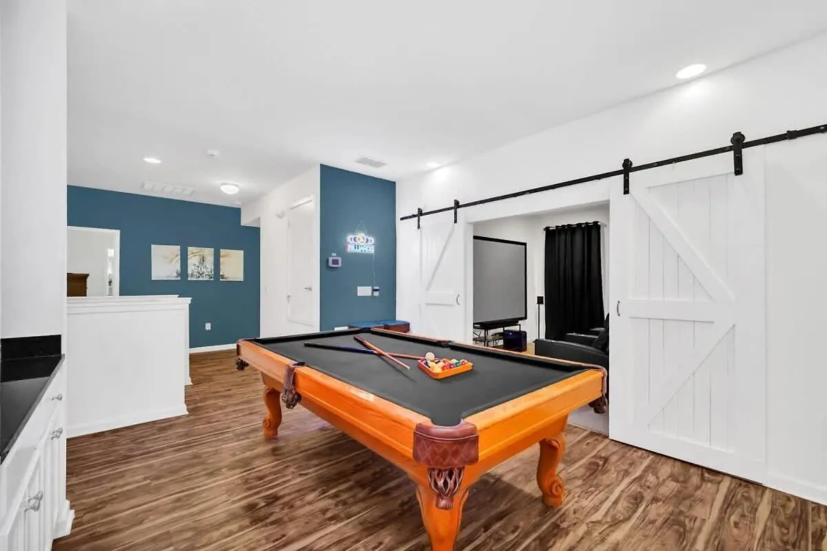 Epic 12 Bedroom With Private Pool *