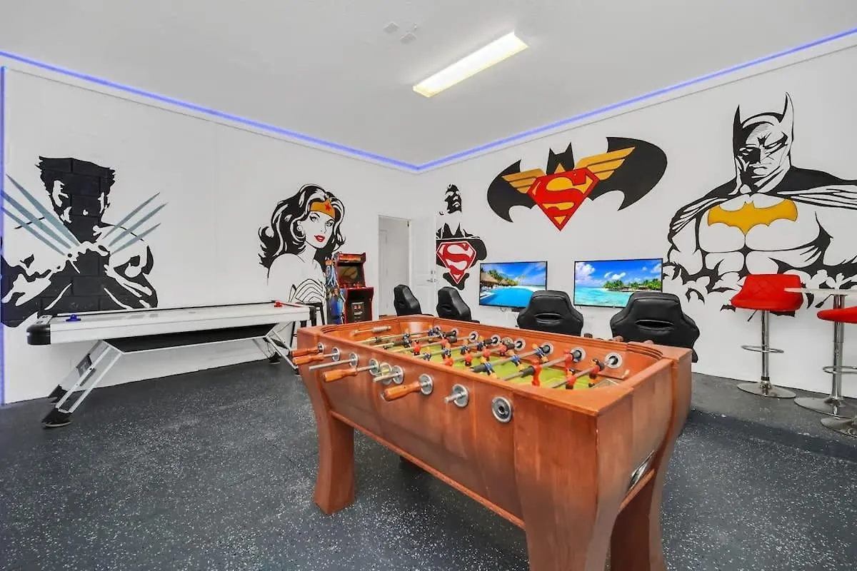 Epic 12 Bedroom With Private Pool Holiday home *