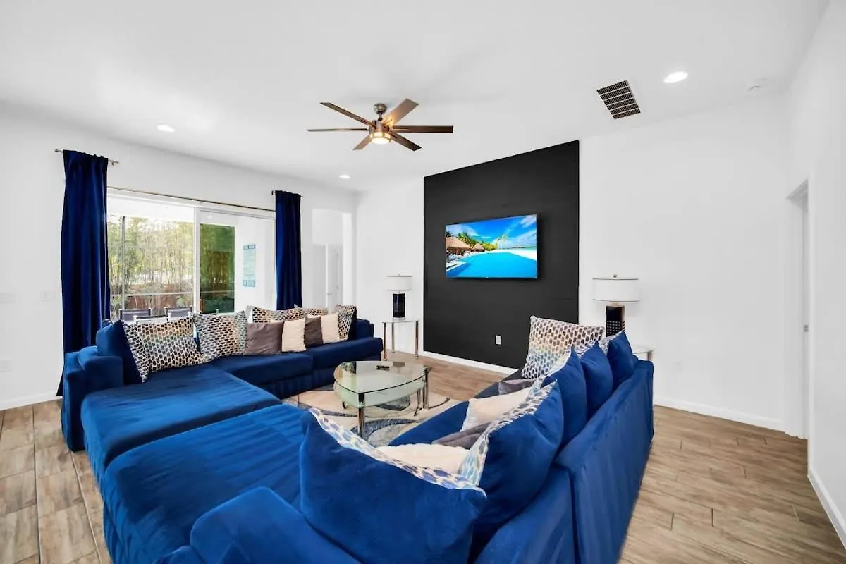 Epic 12 Bedroom With Private Pool *
