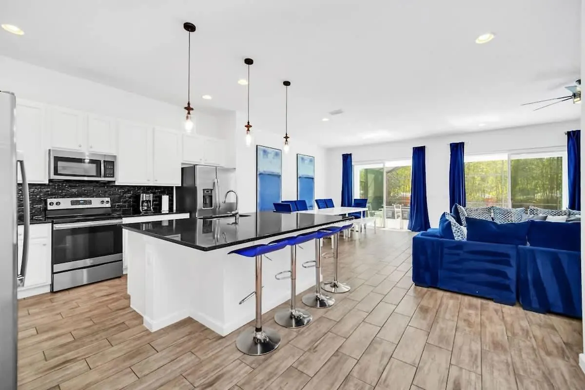 Epic 12 Bedroom With Private Pool Holiday home *