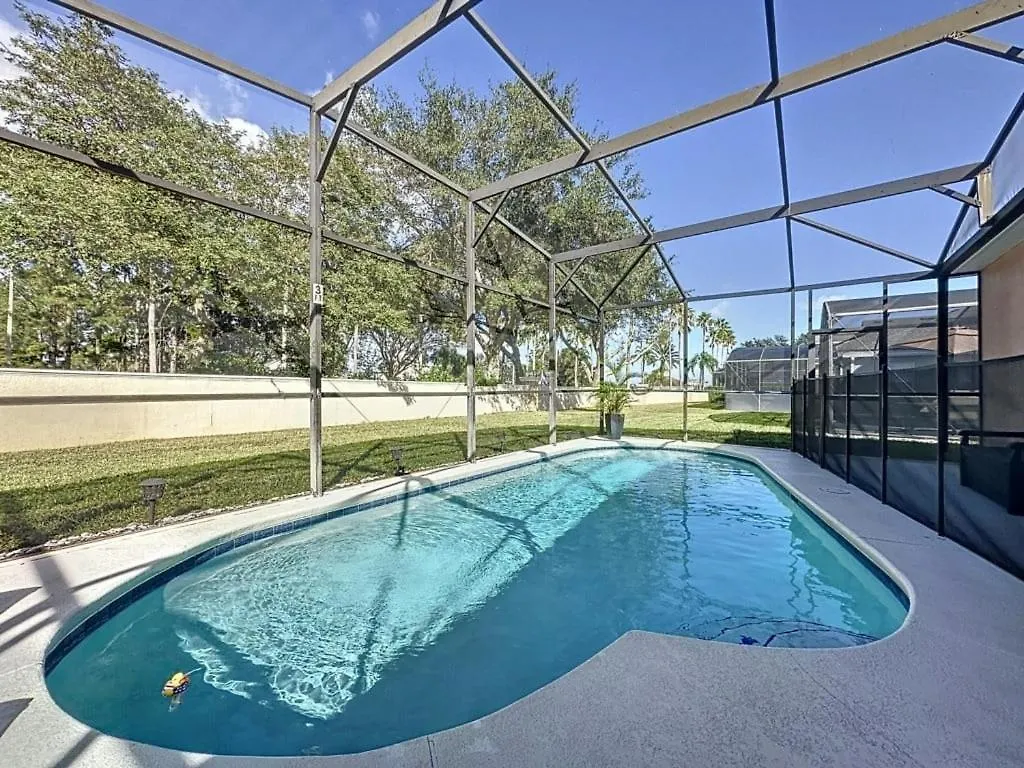 Villa 4 Bed In Windsor Palms - Steps To