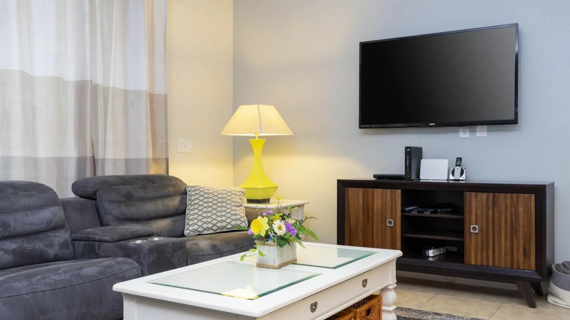 New 4 Beds Windsor At Westside With Lazyriver Kissimmee