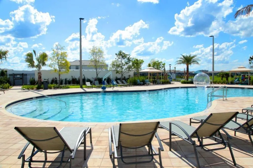 4-bedroom Brier Rose Pool Townhome * Kissimmee