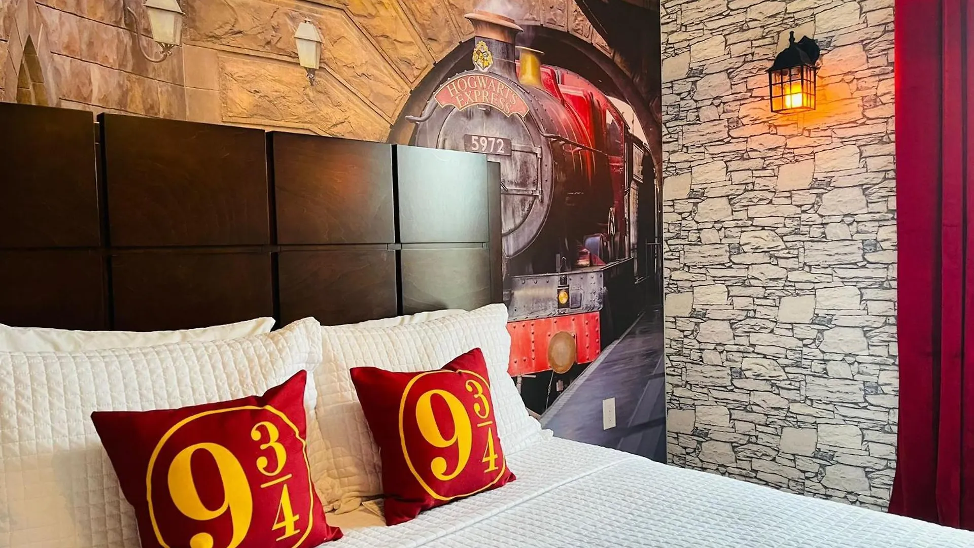 New 4 Beds Windsor At Westside With Lazyriver Apartment *