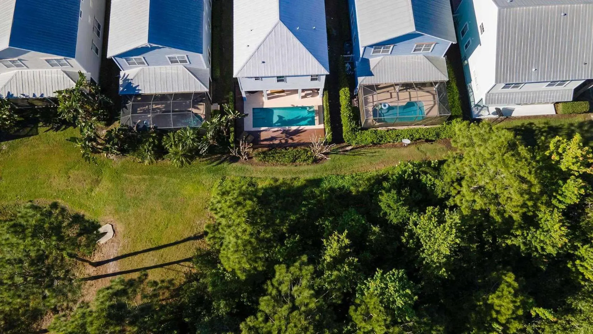 Amazing House Near The Parks
