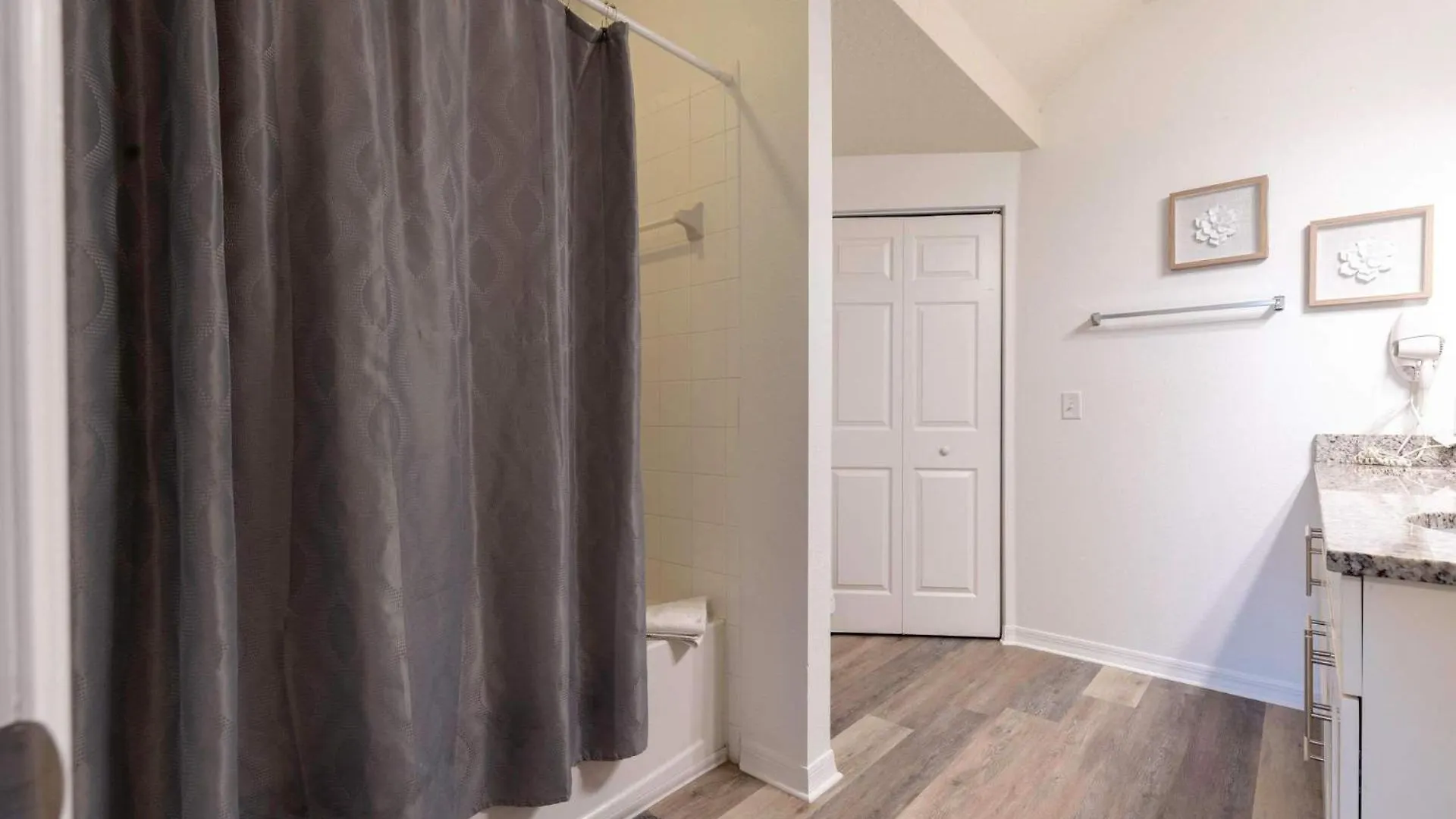 Fabulous Townhome Near The Parks * Kissimmee
