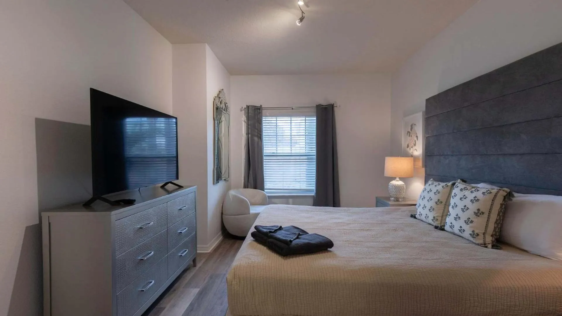 Fabulous Townhome Near The Parks Kissimmee