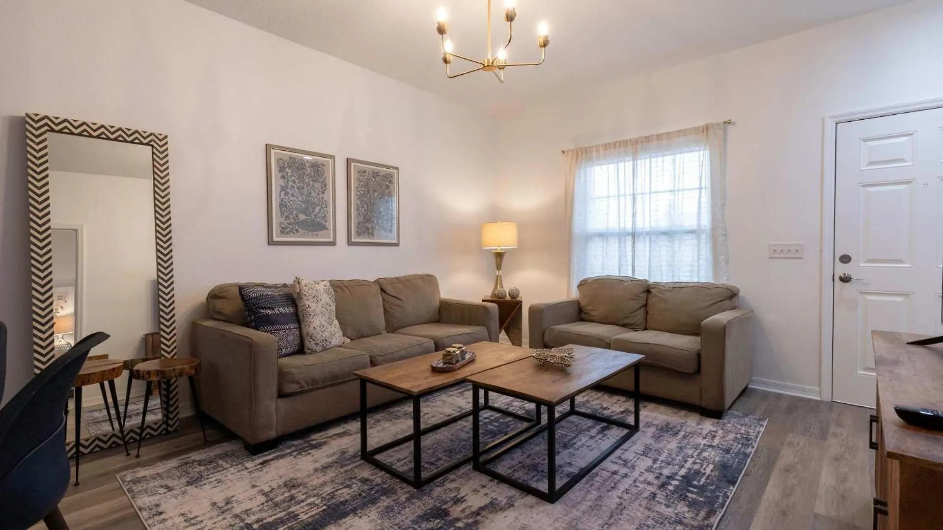 Fabulous Townhome Near The Parks Holiday home Kissimmee
