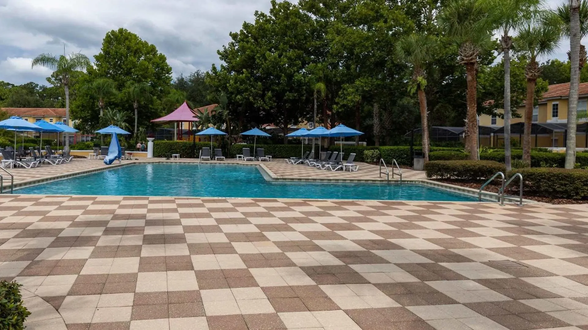 Family 3br Oasis For 6 With Private Pool Holiday home