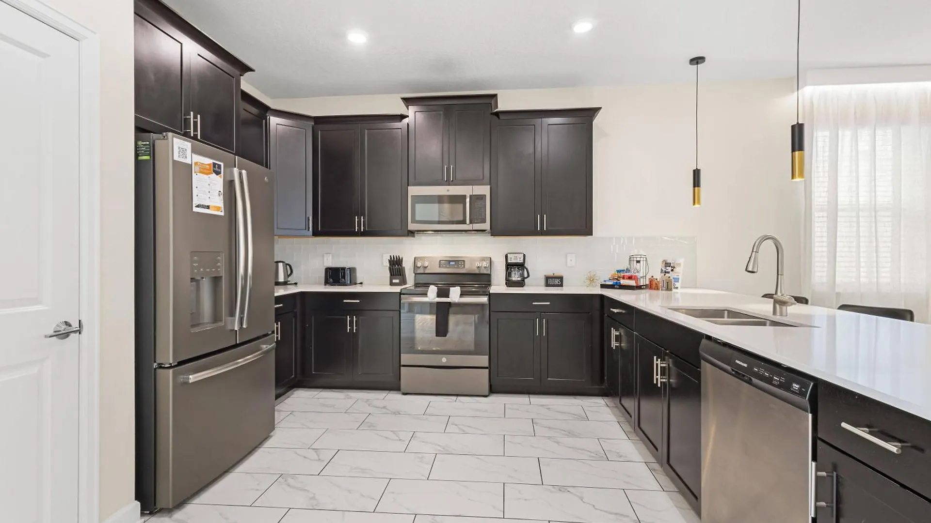 4561 Enchanted 9bd Kingdom Ideal For Large Groups * Kissimmee
