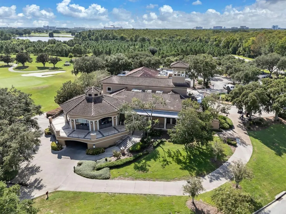 King Retreat W Pool And Free Parking 7 Mins To Apartment
