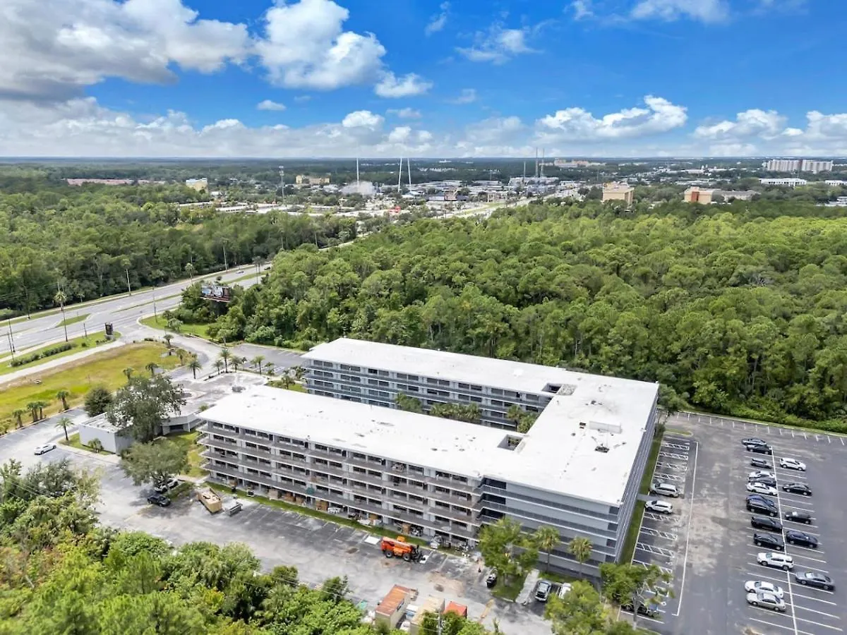 Apartment King Retreat W Pool And Free Parking 7 Mins To Kissimmee