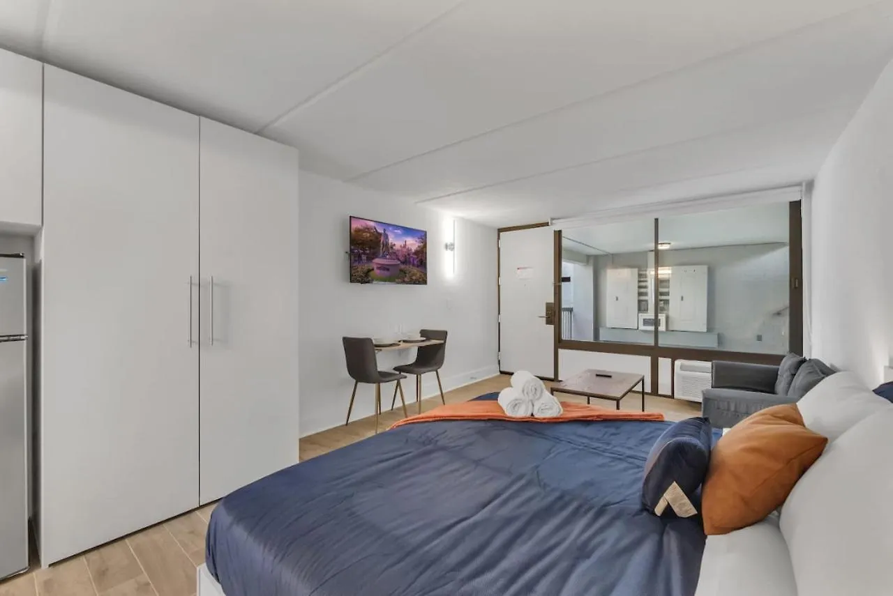 King Retreat W Pool And Free Parking 7 Mins To Kissimmee