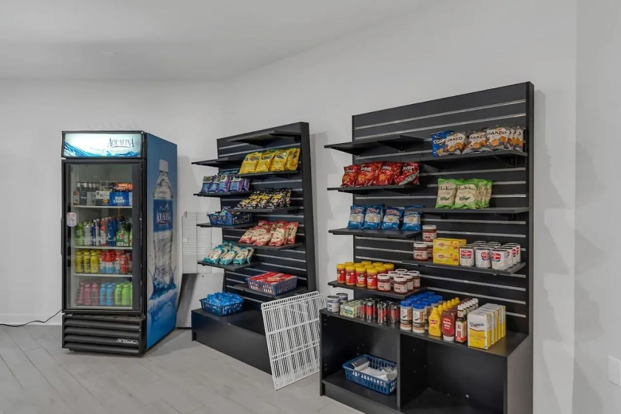 Modern Close To World And Free Parking Kissimmee