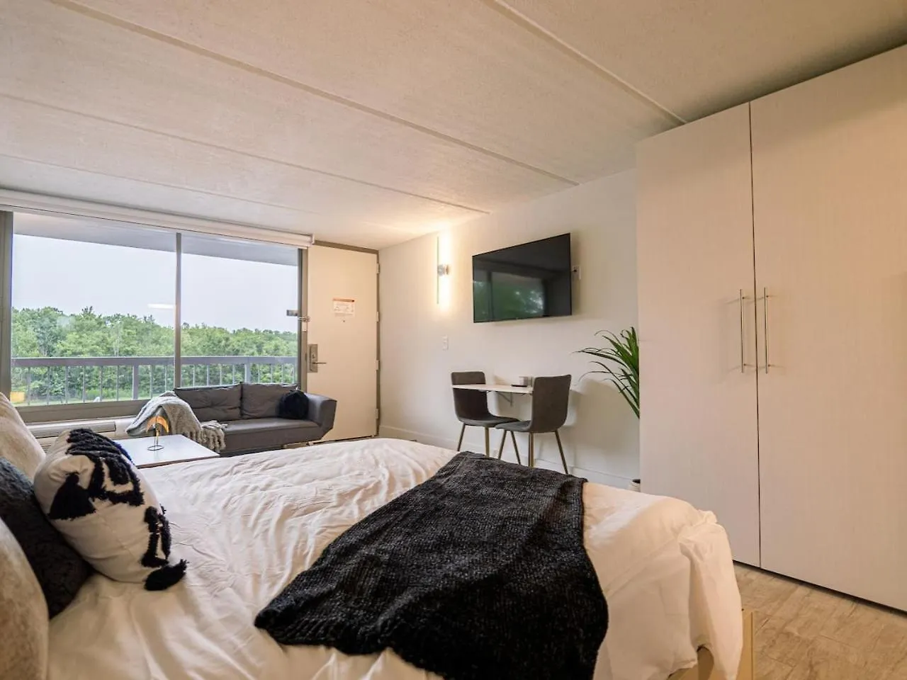 Apartment Modern Close To World And Free Parking Kissimmee