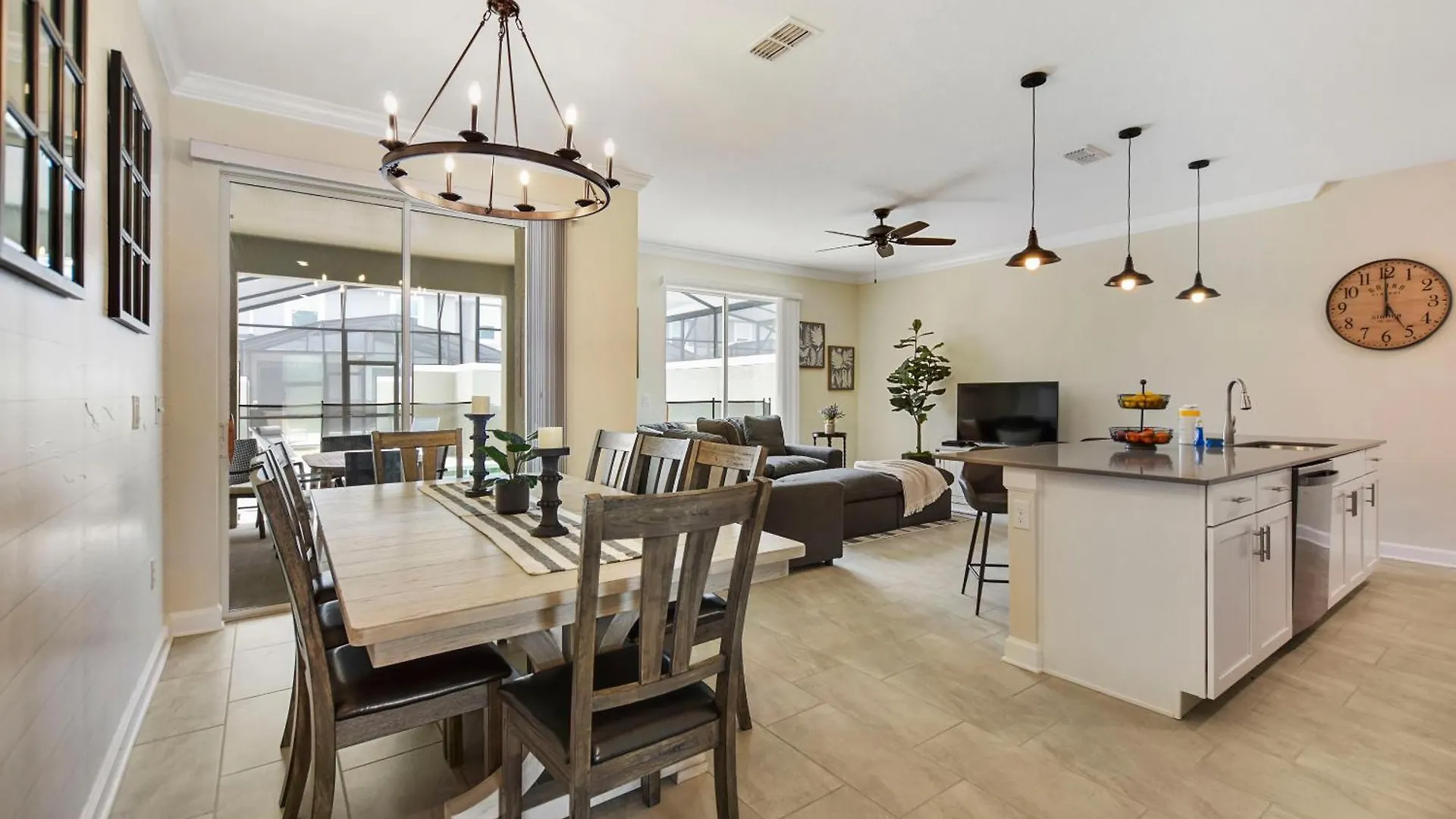 Barefoot Breeze - Storey By Shine 833 Apartment *