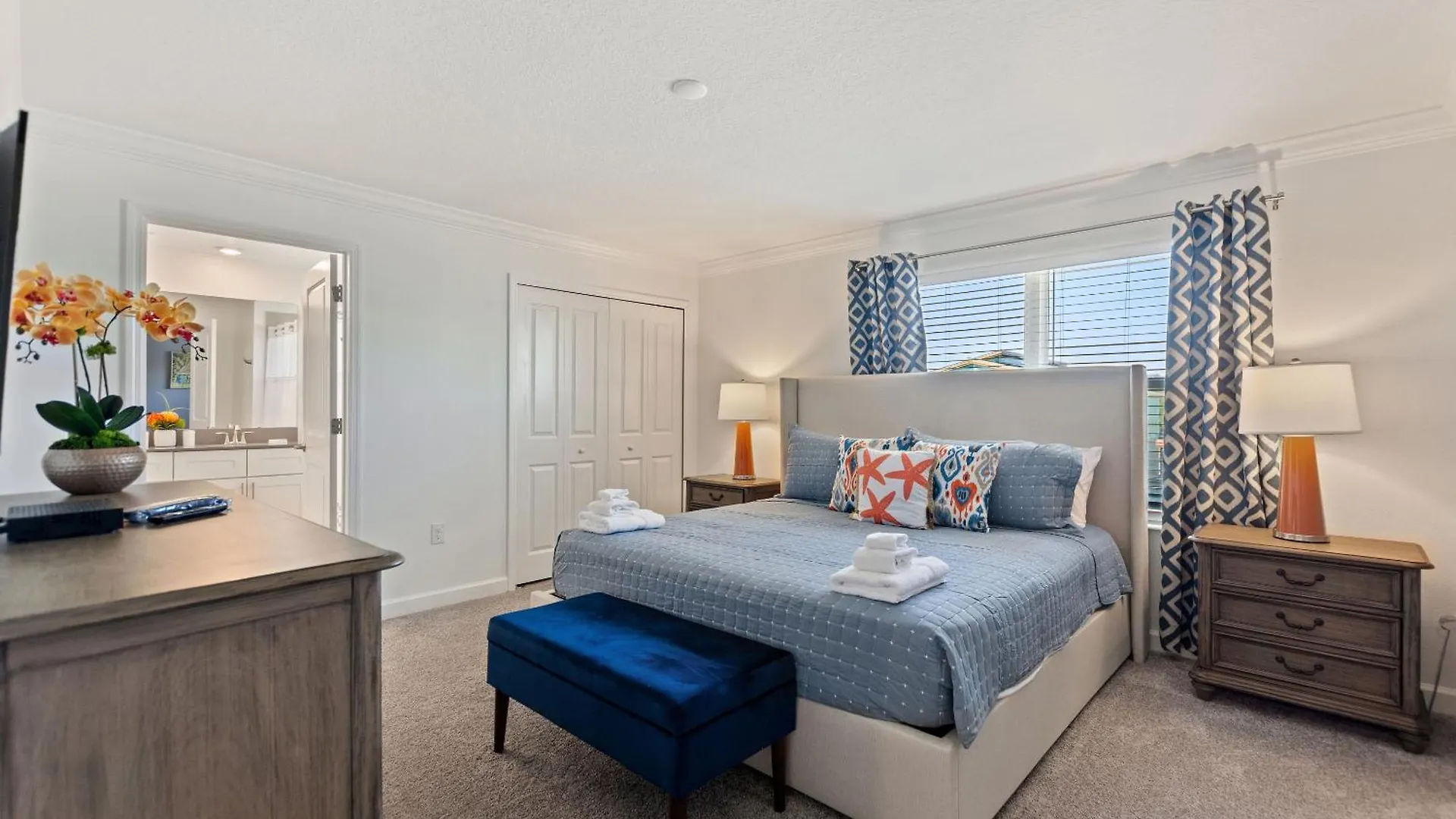 Blue At Storey By Shine 400