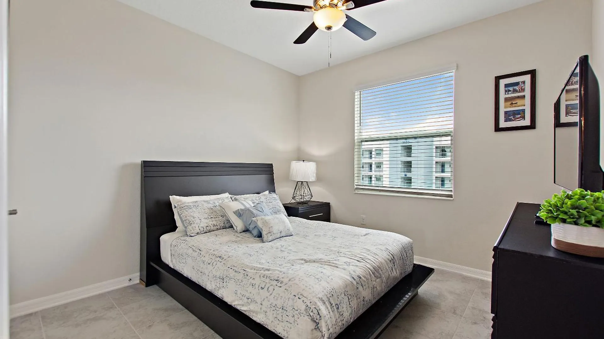 Apartment Triple Header Storey By Shine 700 Kissimmee